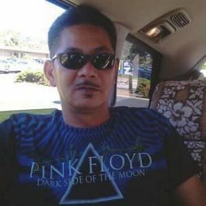 Meet your Posher, Cesar